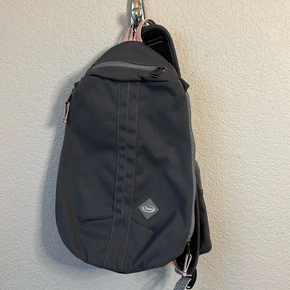 CHACO Radlands Sling Pack Cross-body bag Grey with Pink accents